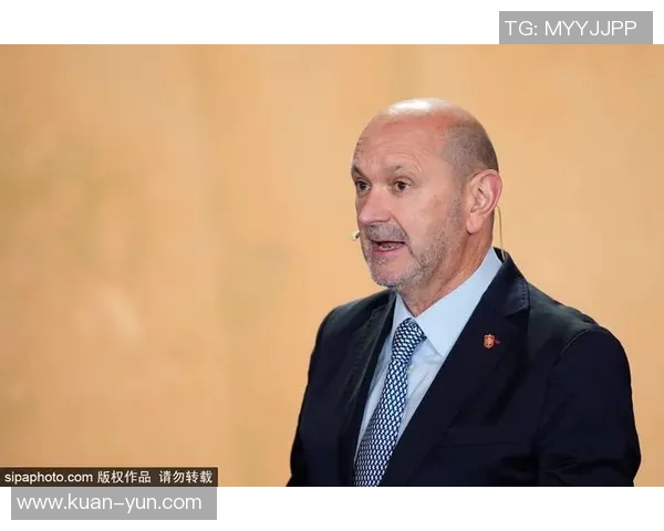 卡瓦哈尔因年龄原因未入西班牙世界杯初选名单引发关注 卡瓦哈尔因年龄原因未入西班牙世界杯初选名单引发关注